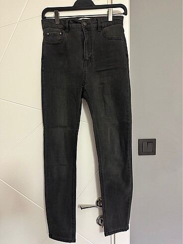 Pull&Bear Gri Jean