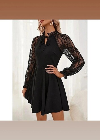 Kadın uzun kollu yakadan bağcıklı dantel detaylı kısa ithal krep - Görsel 2