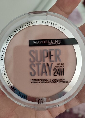 Maybelline SuperStay Pudra