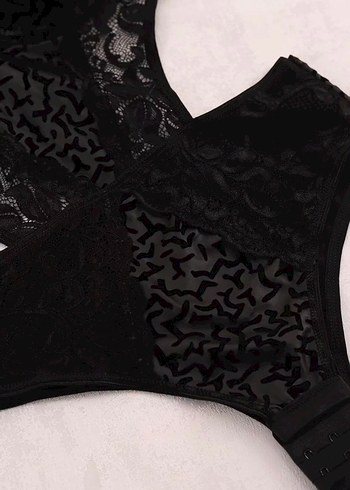 Siyah Desenli Gotik Mini Sütyen - Görsel 3