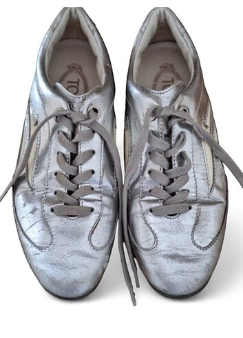 37,5 Beden gri Renk #orijinal #tod's #37 #krampon #gümüş