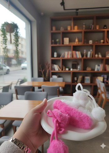 Çocuklar için Peluş ve Bağcıklı Saç Tokaları - Görsel 2