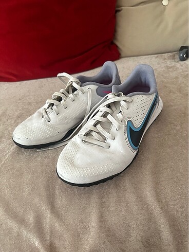 35 Beden Nike krampon