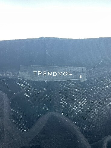 s Beden siyah Renk Trendyol & Milla Mini Şort %70 İndirimli.
