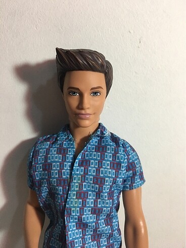  Ken (Barbie)