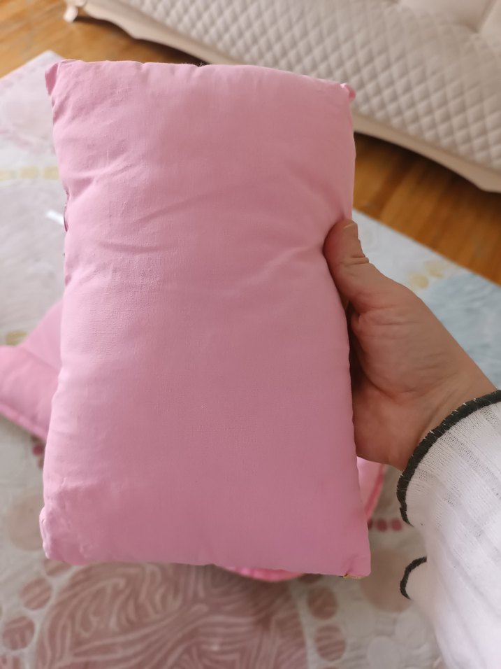 Renkli Desenli Pembe Bebek Yatağı - Görsel 4