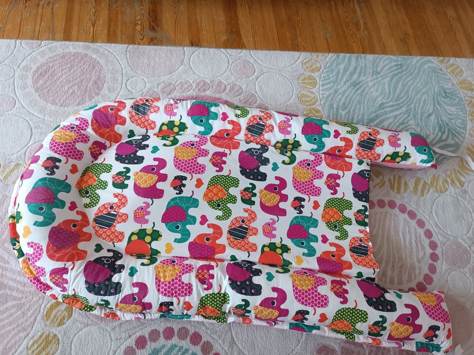 Renkli Desenli Pembe Bebek Yatağı - Görsel 2