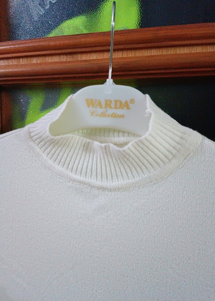 Krem rengi yarım boğazlı triko kazak  - Görsel 4