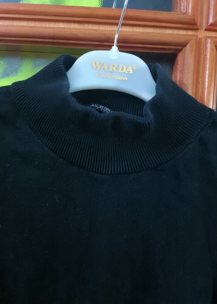 Yarım boğazlı siyah triko kazak  - Görsel 4