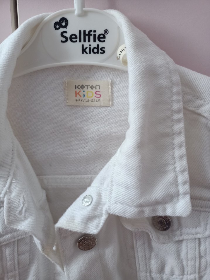 Beyaz Düğmeli Kız çocuk Denim Ceket - Görsel 3