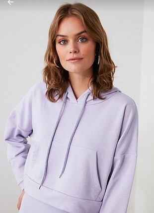Crop sweatshirt