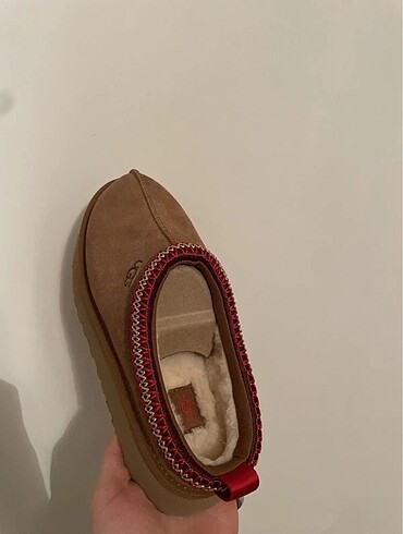 40 Beden Ugg Tazz Chestnut
