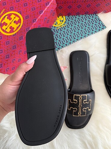 38 Beden siyah Renk Tory burch terlik