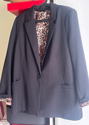 Trendyol & Milla Düğmeli Siyah Kadın Blazer Ceket