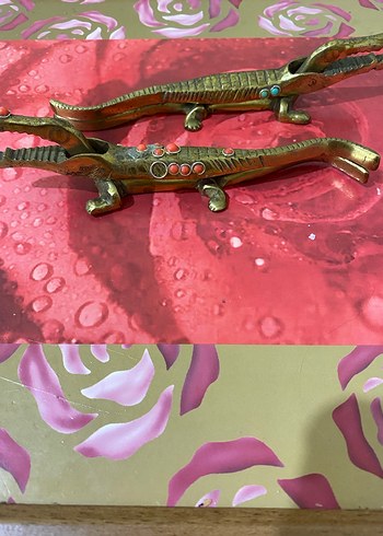 Renkli Taşlı Altın Timsah fındık kırma aparatları - Görsel 4