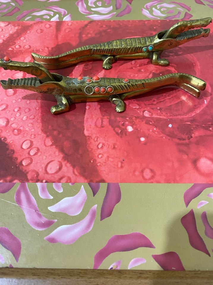 Renkli Taşlı Altın Timsah fındık kırma aparatları - Görsel 4