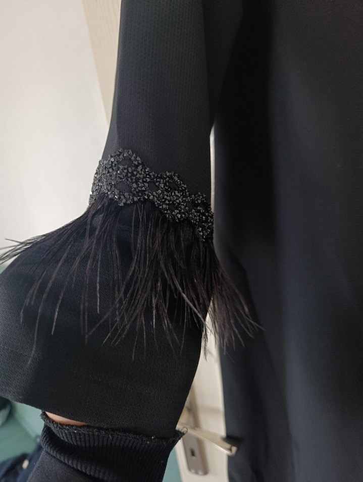 Siyah Uzun püskül detay ferace şık - Görsel 4