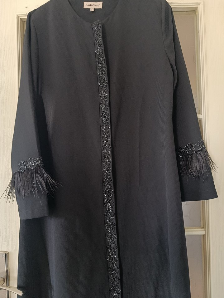 Siyah Uzun püskül detay ferace şık - Görsel 2