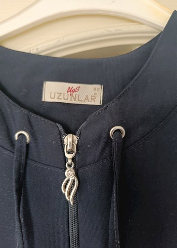 Düğmeli Lacivert Kadın Uzun Kaban ferace - Görsel 3