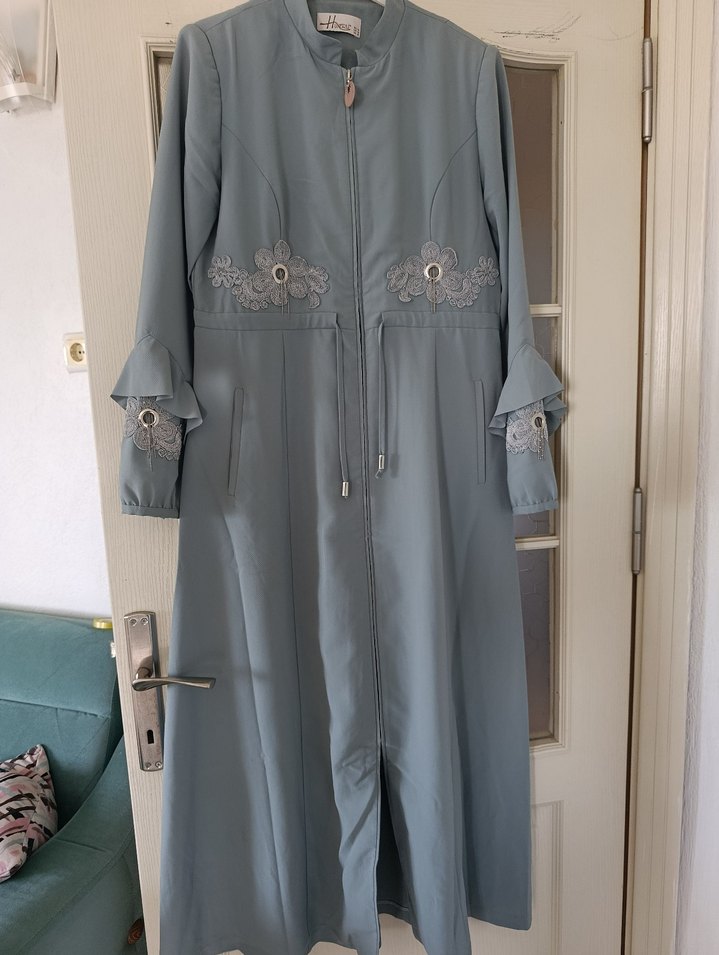 Gri Nakışlı Uzun Kadın Elbise pardüse şu yeşili - Görsel 2