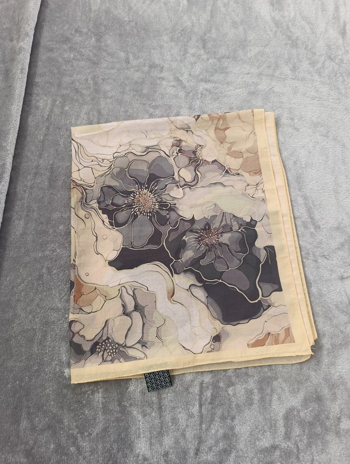 sarı Desenli Kadın Şal - Görsel 4