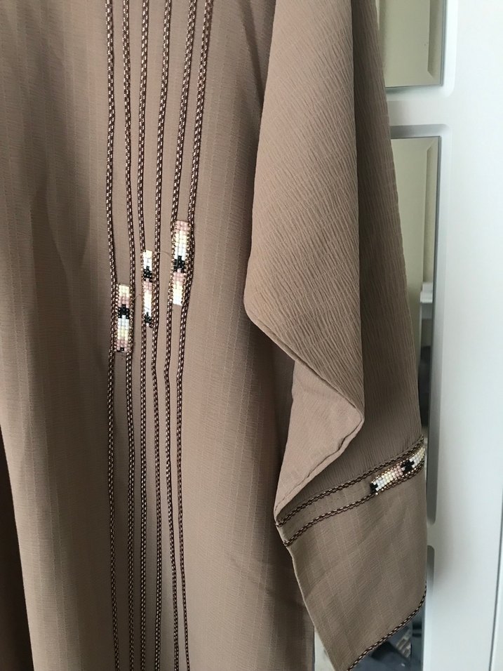 Bej Nakışlı Uzun Bohem V Yaka Tunik - Görsel 3