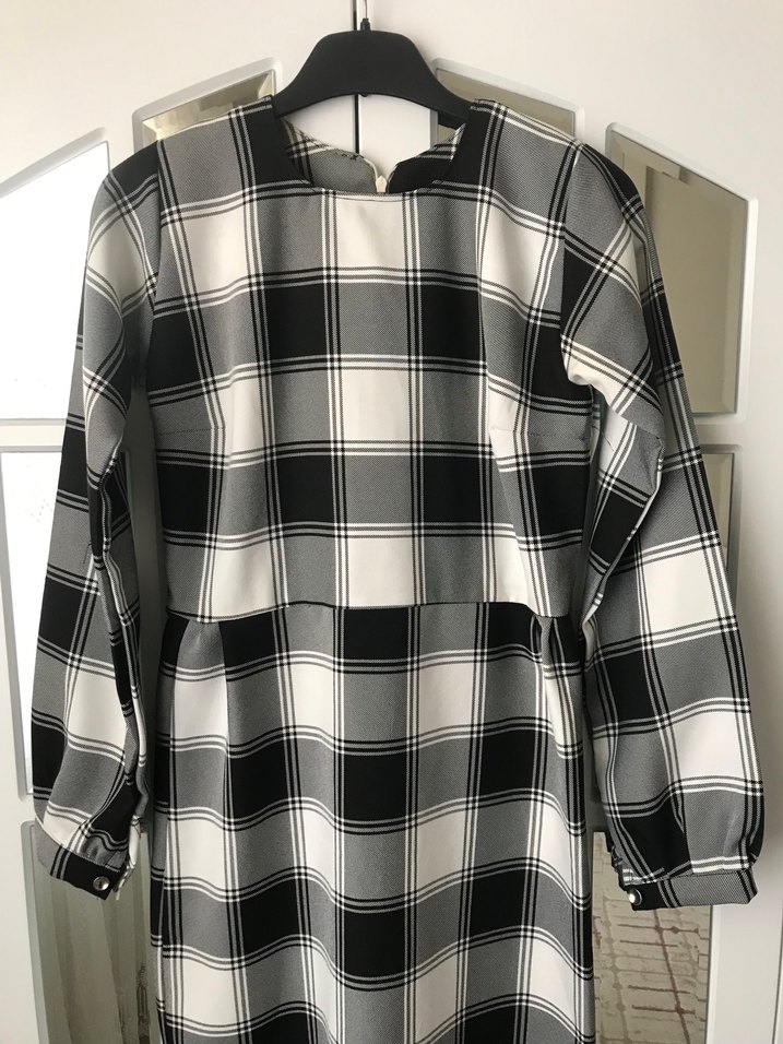 Düğmeli Gri Ekose Uzun Kollu Uzun Elbise - Görsel 2