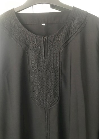 Siyah Nakışlı Uzun Kollu Kadın Ferace - Görsel 3