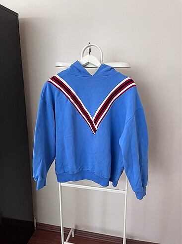 Zara sweat