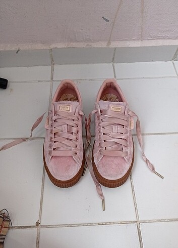 Puma PUMA PEMBE KADİFE KURDELELİ AYAKKABİ