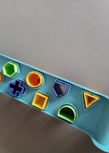 Renkli İki Oyuncak Kamyon Seti - Görsel 3