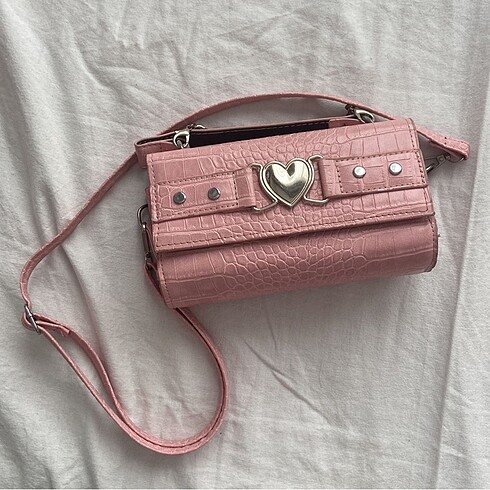 pembe canta