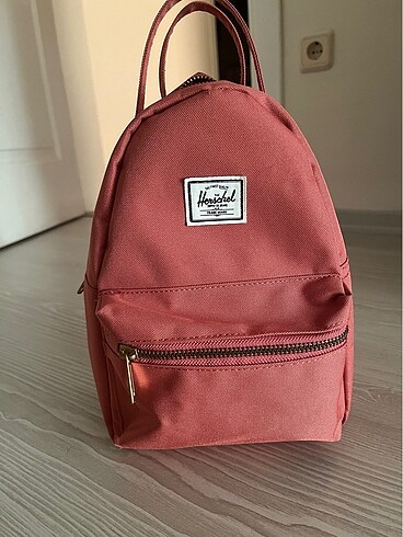 Herschel nova mini çanta