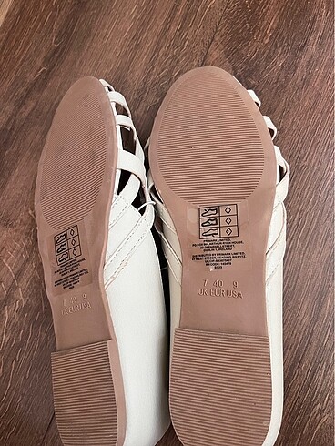 40 Beden beyaz Renk Primark sandalet