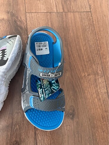 31 Beden mavi Renk Skechers ışıklı