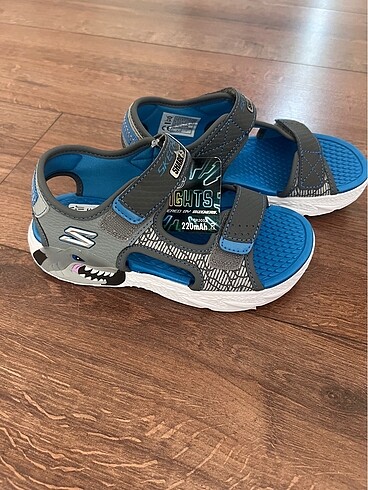 Skechers ışıklı