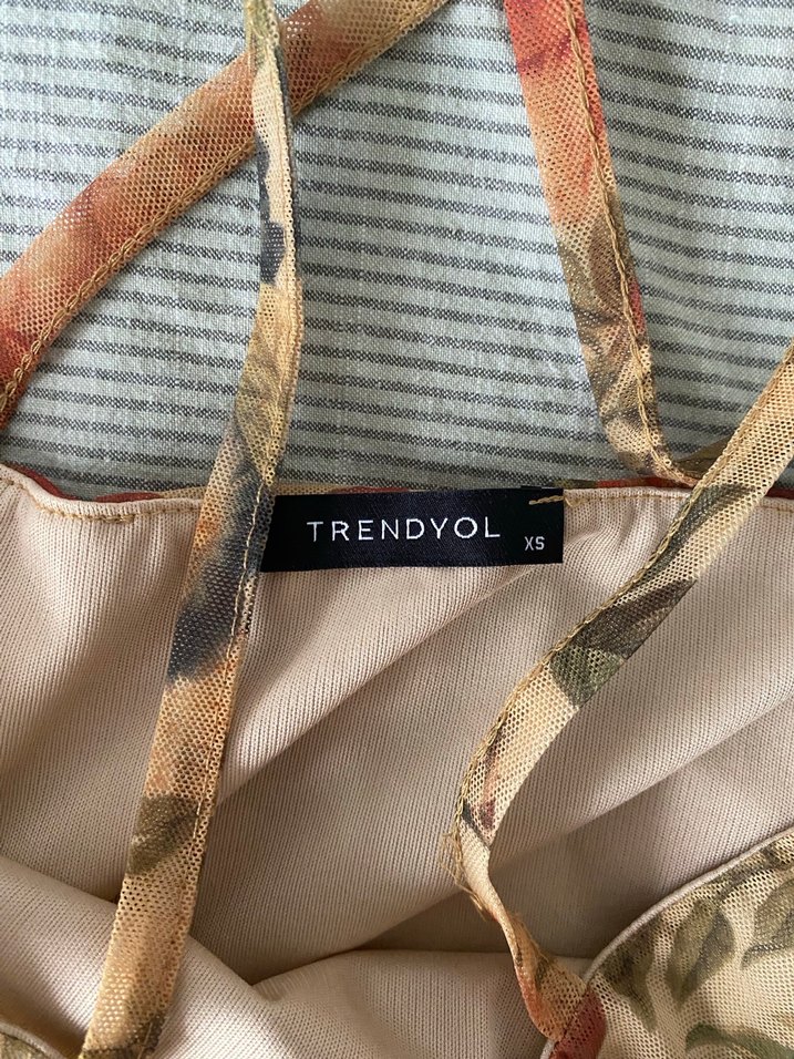 xs askılı bluz - Görsel 2