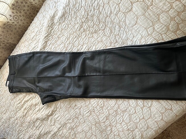44 Beden Mango Deri pantalon