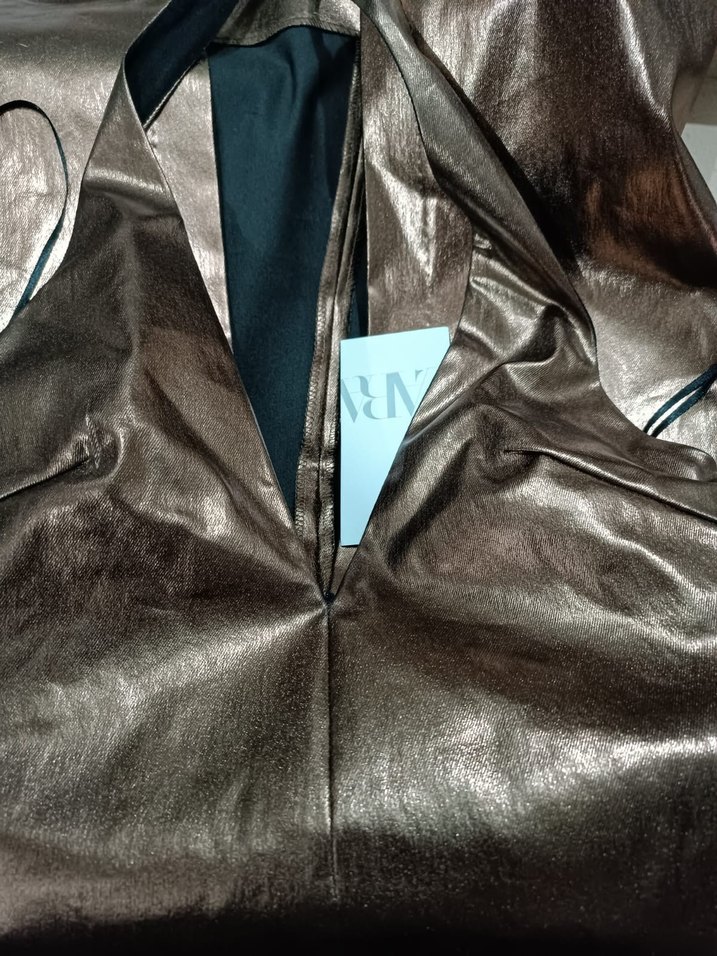 Zara halter yaka elbise - Görsel 3