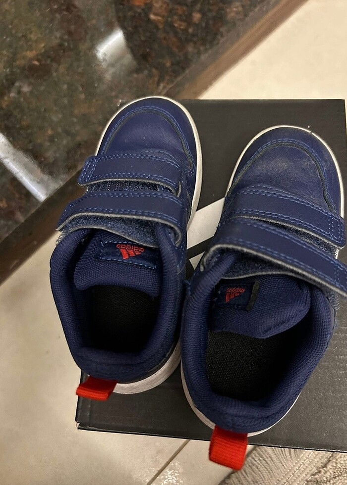 Adidas spor ayakkabı 25 numara - Görsel 2