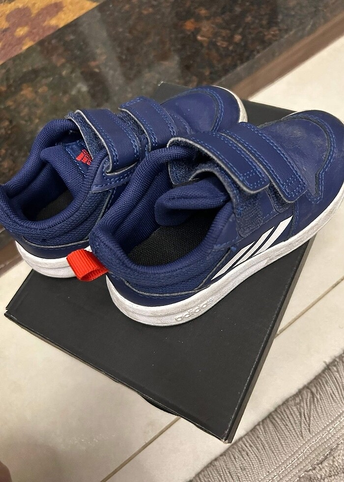 Adidas spor ayakkabı 25 numara - Görsel 4