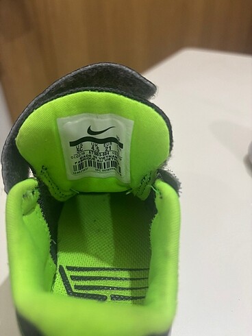 21 Beden Orijinal nike çocuk ayakkabısı