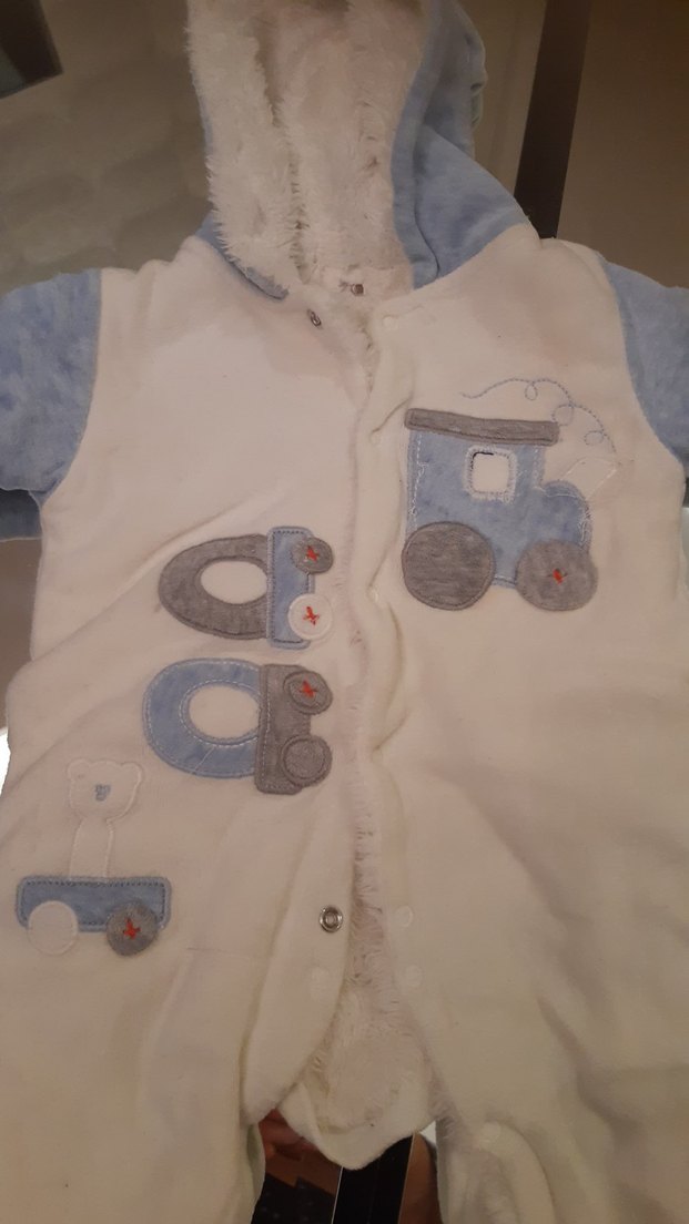 Bebek Erkek Kapüşonlu Beyaz Tulum - Görsel 3