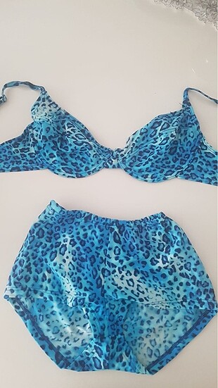 Şortlu bikini