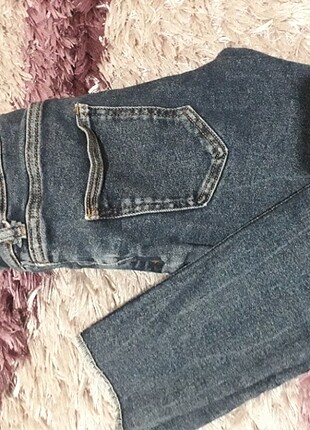 .Jean