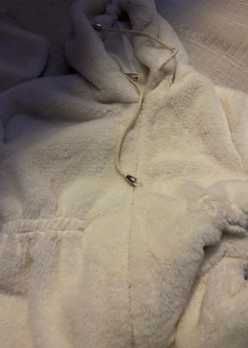 Kırık beyaz kürk mont - Görsel 2