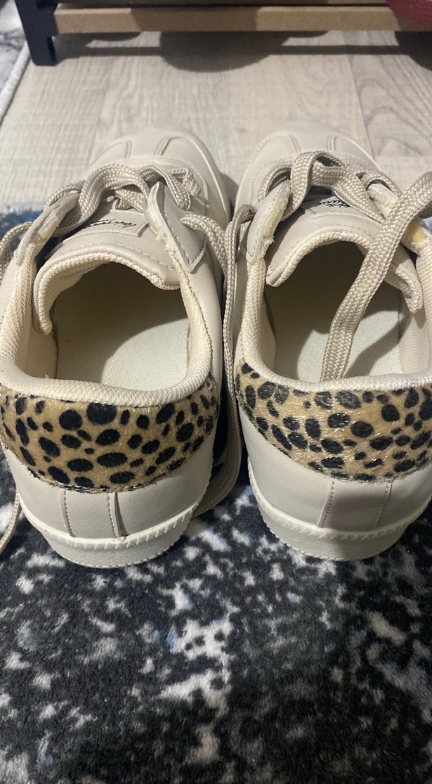 Spor ayakkabı - Görsel 3