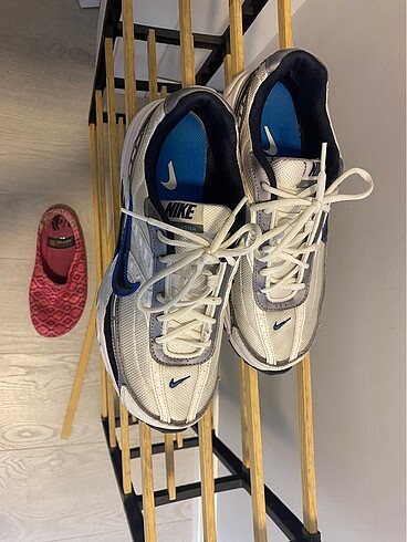 43 Beden Nike Initiator