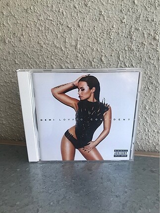 Demi Lovato - Confident Albüm