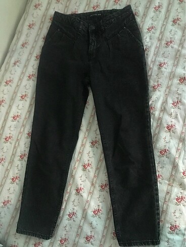 Lcw siyah mom jean